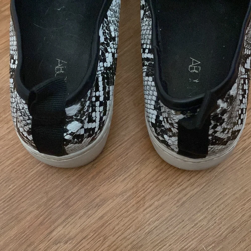 Abound Norah-Pu Slip-ons